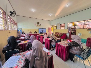 PENDAMPINGAN ADM GURU