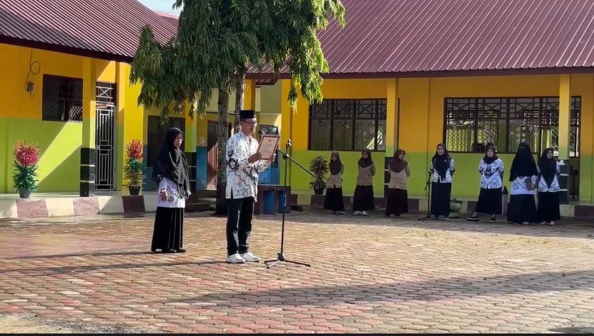 SDN 54 Lanipa Laksanakan Upacara Peringatan Hari Pendidikan Nasional 2 Mei 2026